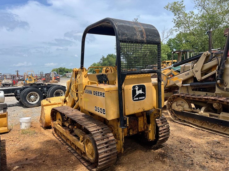 deere-350b-image-2