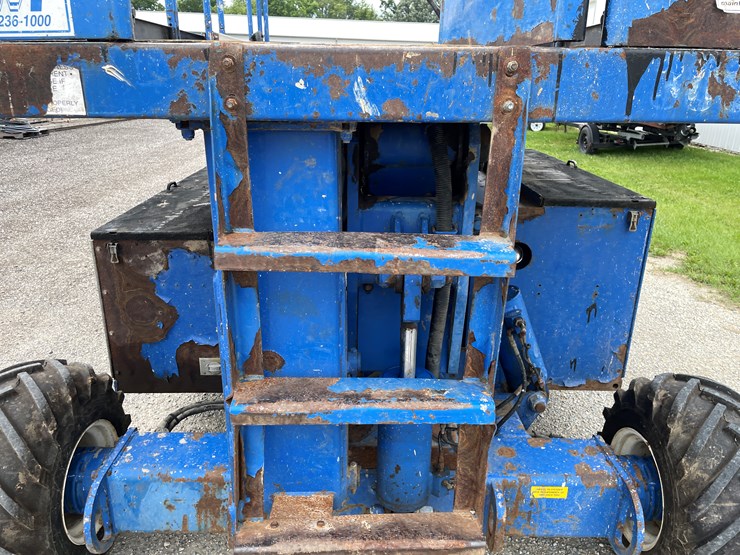 #6309-•-uprights-sl26sl-4wd-scissor-lift-image-23