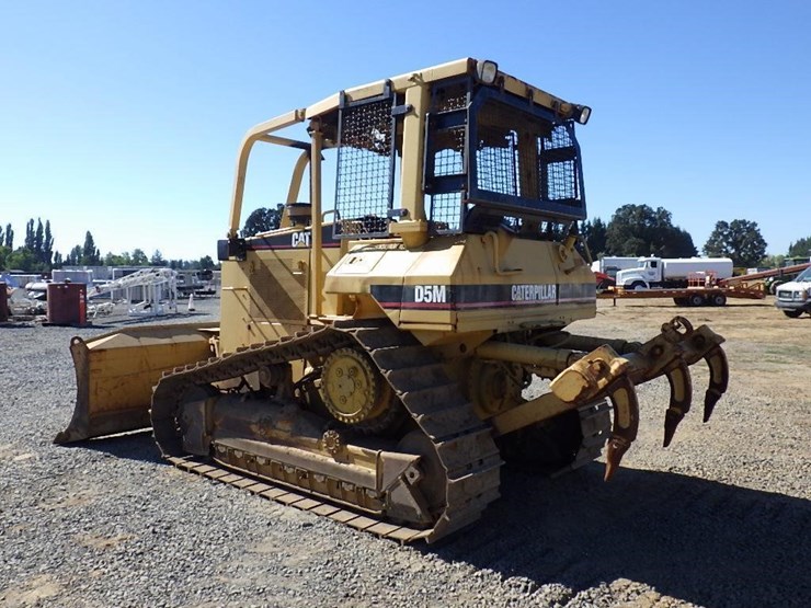 2001-caterpillar-d5m-xl-image-5