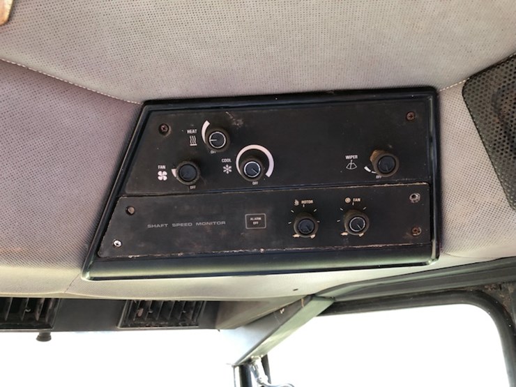 1991-case-ih-1660-image-7