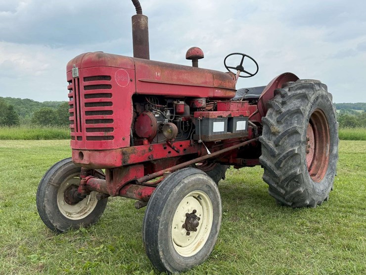ih-b450-with-3pt-image-1