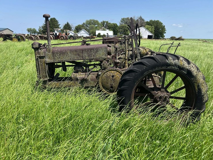 john-deere-model-a-image-2