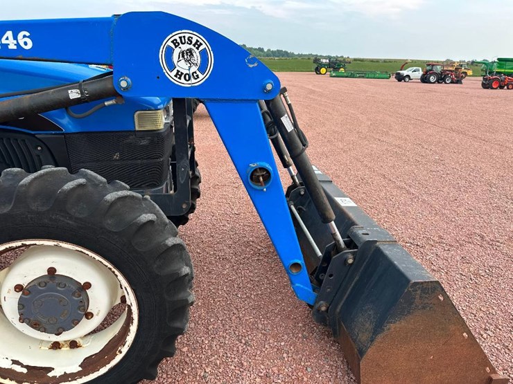 2001-new-holland-tn70-image-19