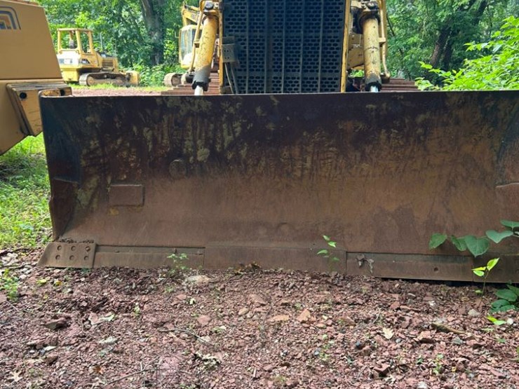 1983-deere-850-image-5