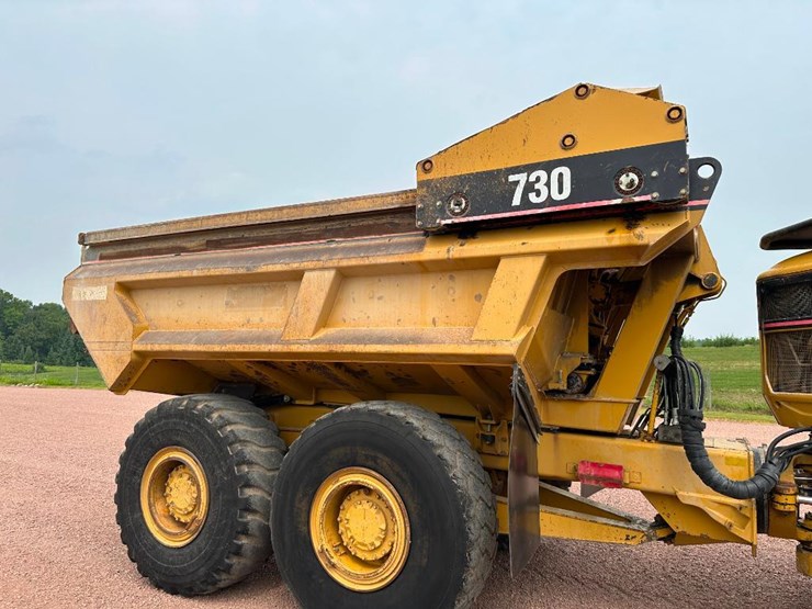 2007-caterpillar-c11-image-32