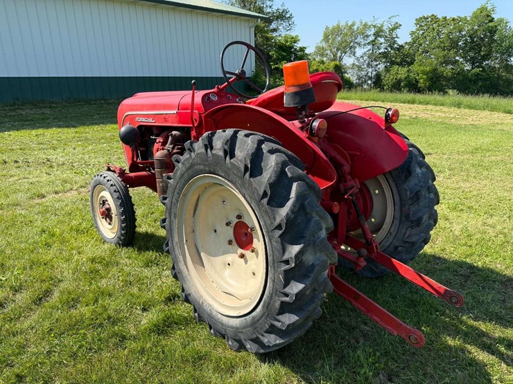 porsche-2cyl-vineyard-image-8