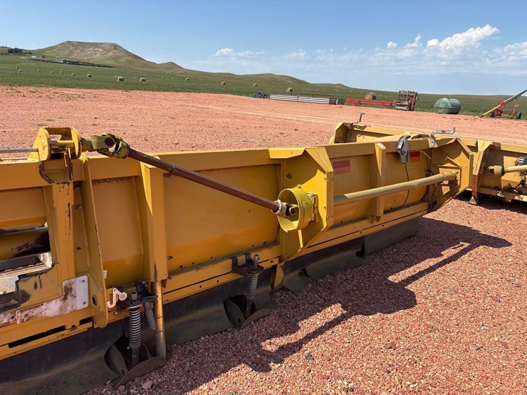 claas-c512-30-image-7