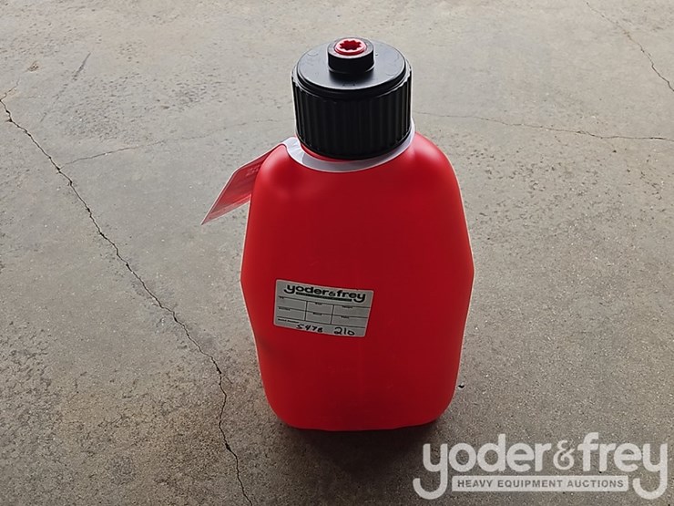 unused-5-gal-liquid-utility-jug-image-1