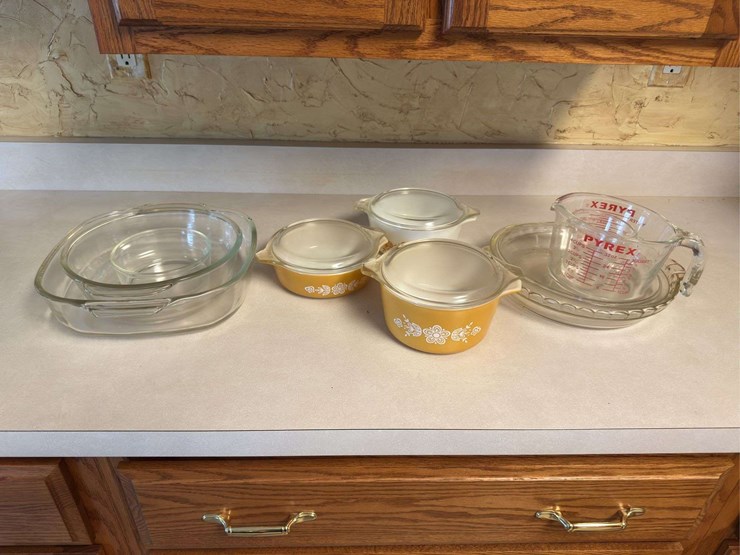 pyrex-and-fireking-image-1