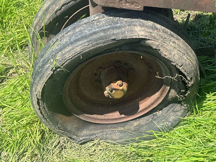 john-deere-model-a-image-13