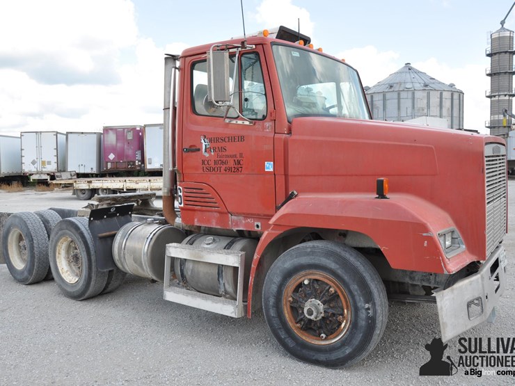1991-freightliner-flc112-t/a-truck-tractor-image-3