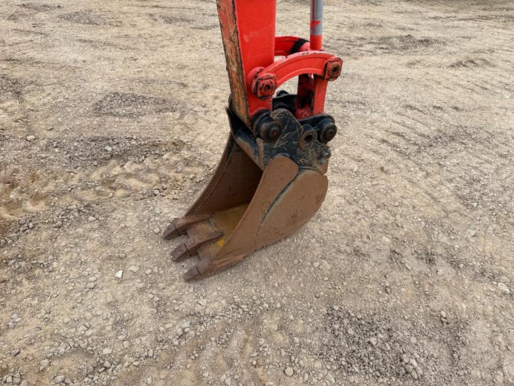 2021-kubota-kx71-3-image-34