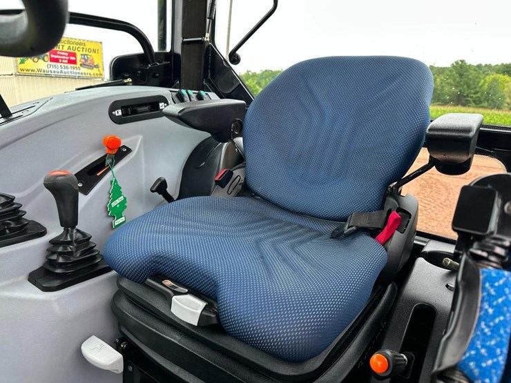 2022-new-holland-workmaster-55-image-54