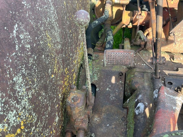 mccormick-deering-super-wd-9-image-51