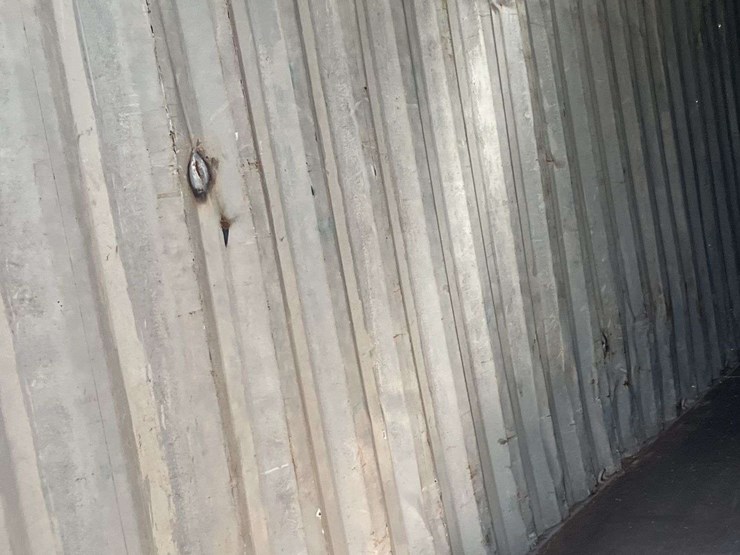 40’-shipping-container-image-25