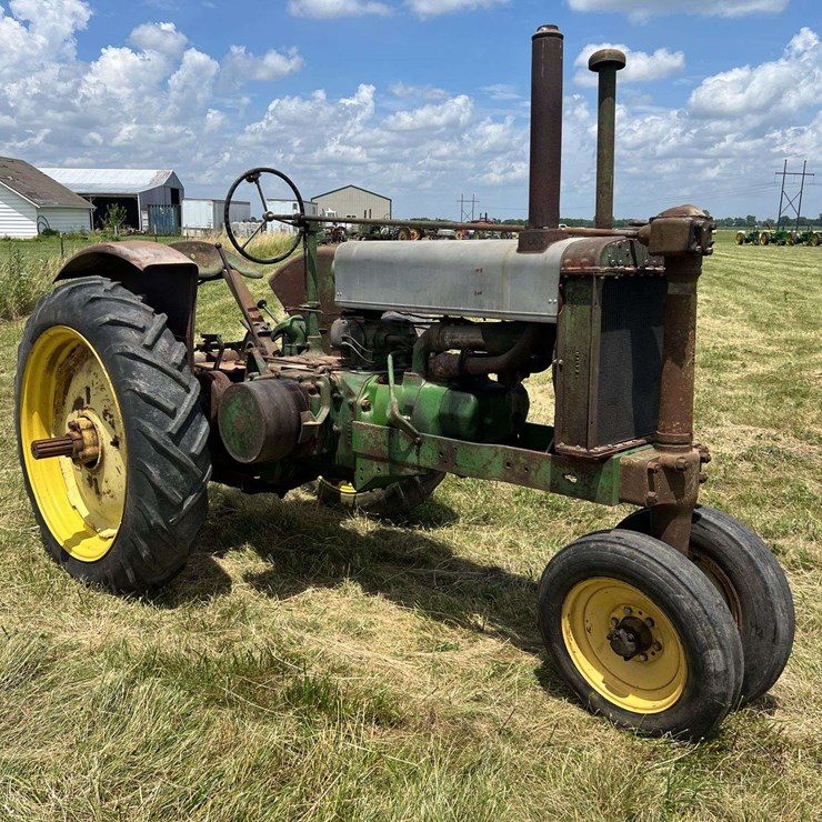 JOHN DEERE G
