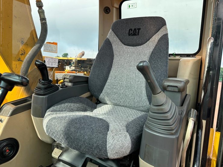 2003-caterpillar-312cl-image-50