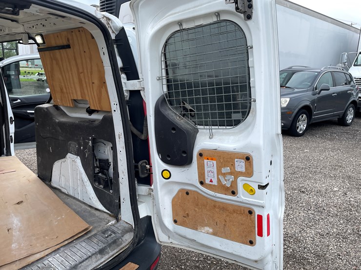 2014-ford-transit-connect-image-25