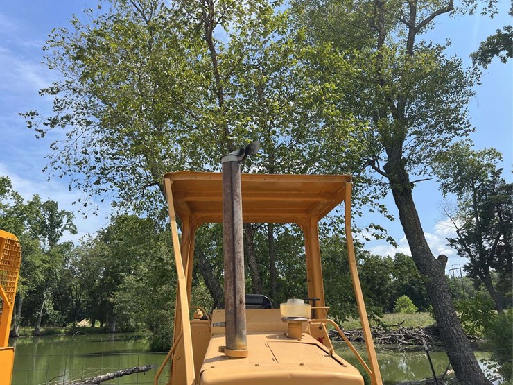 caterpillar-d3b-image-11