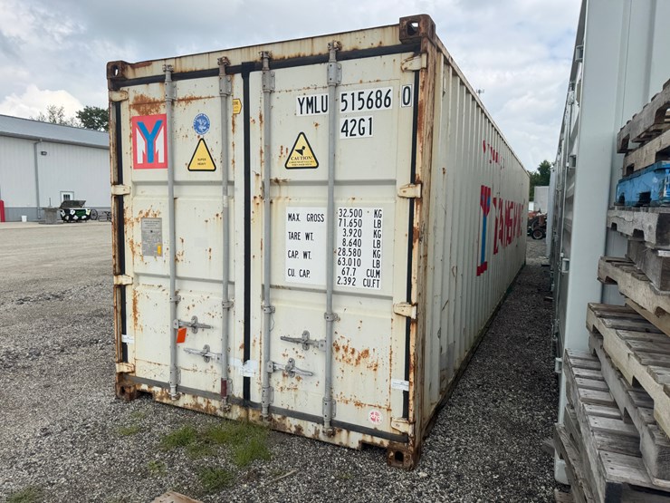 #4424-•-40'-standard-height-shipping-container-image-3