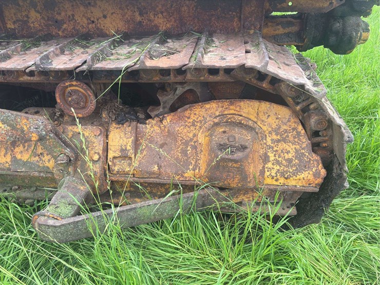 caterpillar-r5-crawler-and-blade-image-21