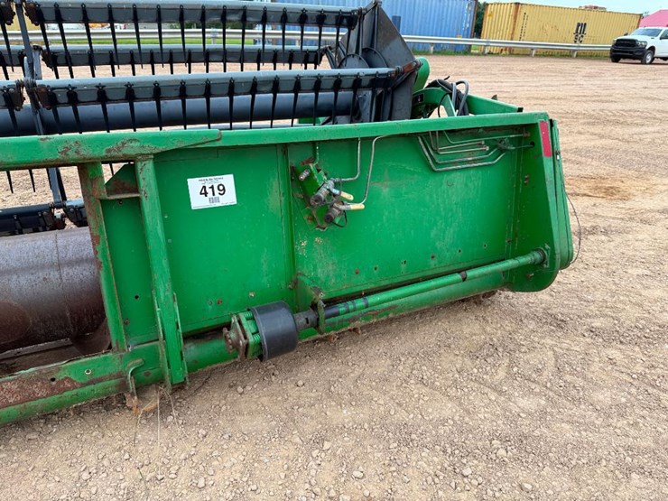 john-deere-918-image-14