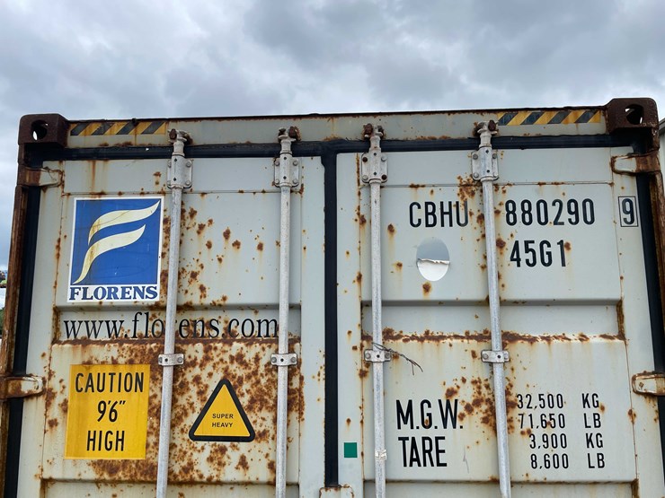 #1359-•-40'-shipping-container-(of)-image-23