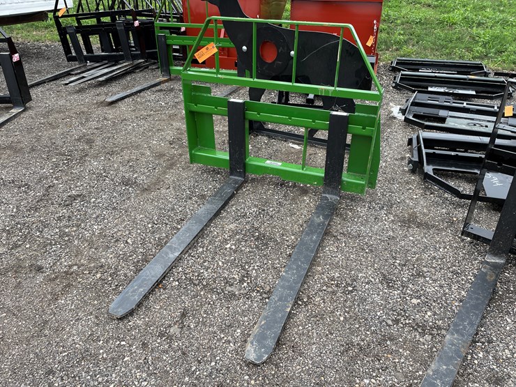 #6319-•-jd-kivel-pallet-forks-image-1