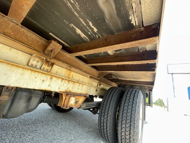 2011-freightliner-sprinter-3500-image-41