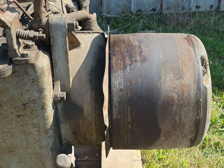 john-deere-model-w111-engine-image-15