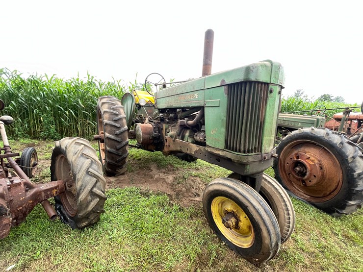 #6679-•-1953---1955-john-deere-tractor-image-3