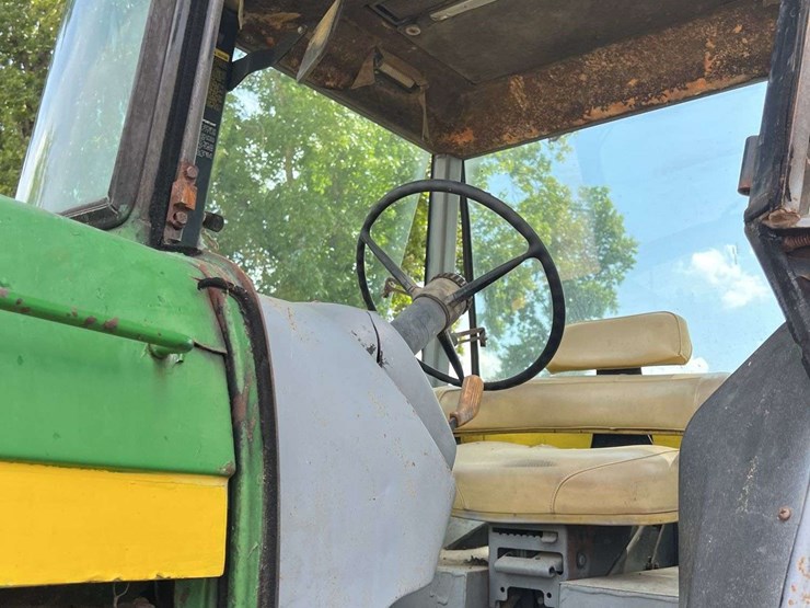 john-deere-4630-image-25