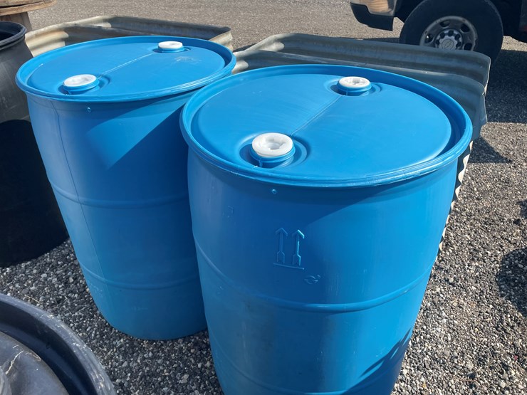 #6343-•-(2)-55-gallon-plastic-drums-image-2