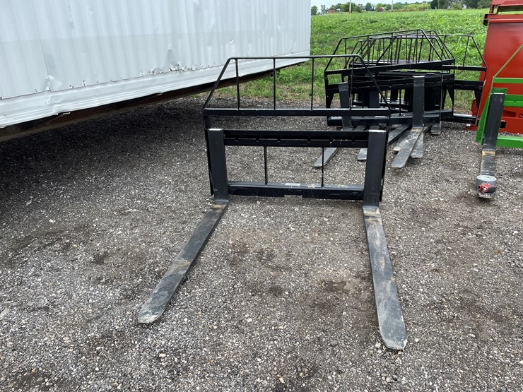 #6315-•-kivel-pallet-forks-image-2