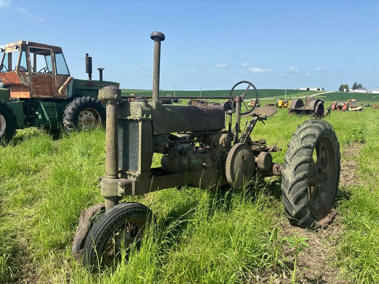 john-deere-model-a-image-1