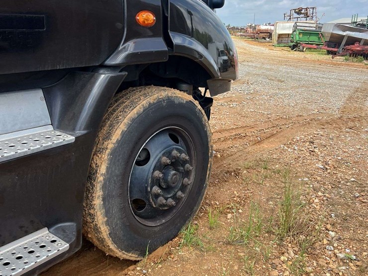 2017-freightliner-s/a-daycab-truck-*inop-image-16