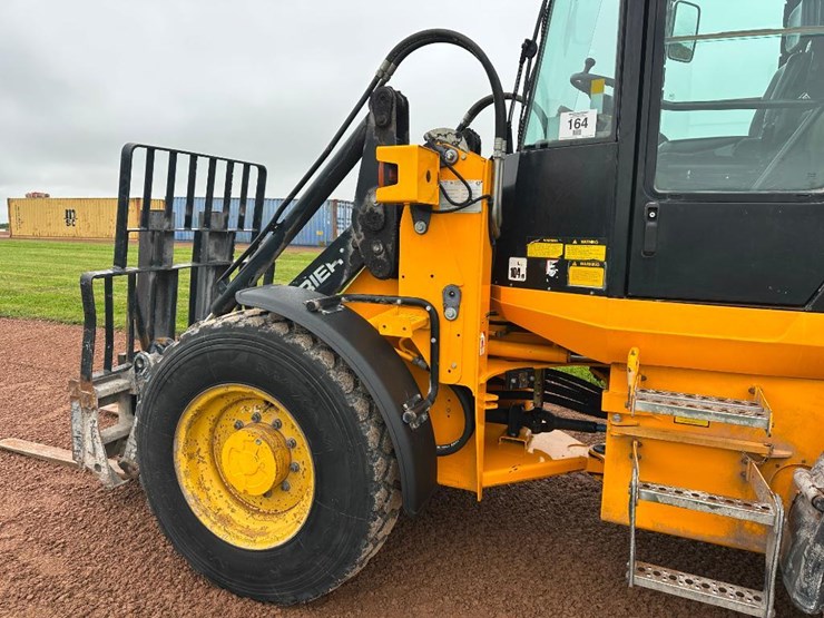 2002-jcb-411ht-image-28