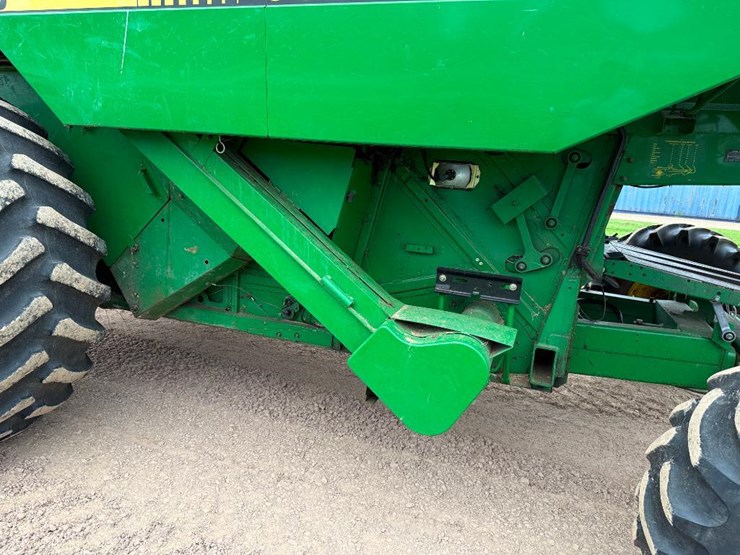 1994-john-deere-9500-image-21