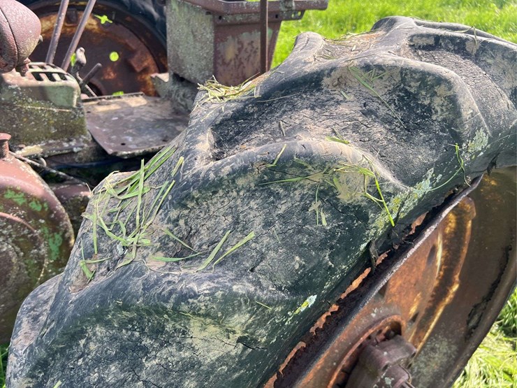john-deere-model-b-image-50