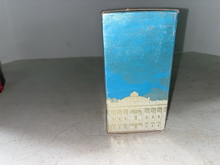 avon-mens-after-shave,-avon-perfumed-soap-image-36