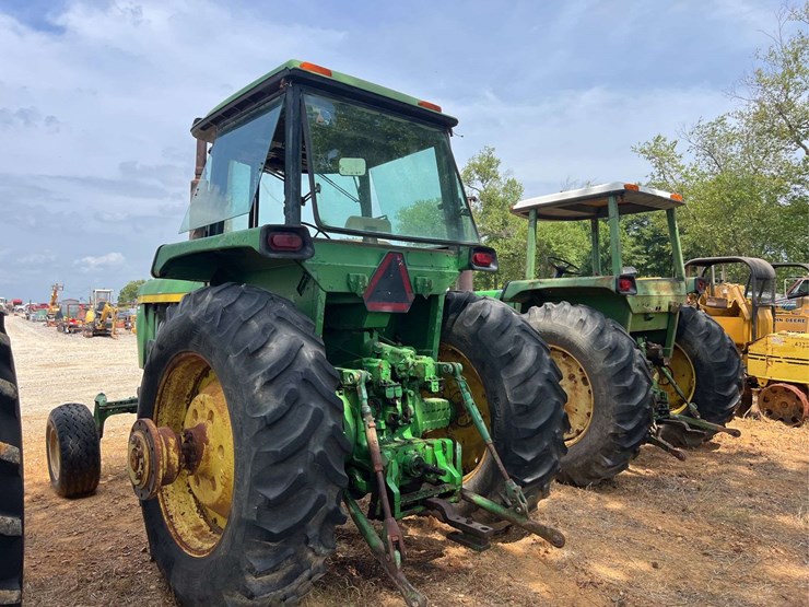 john-deere-4630-image-2