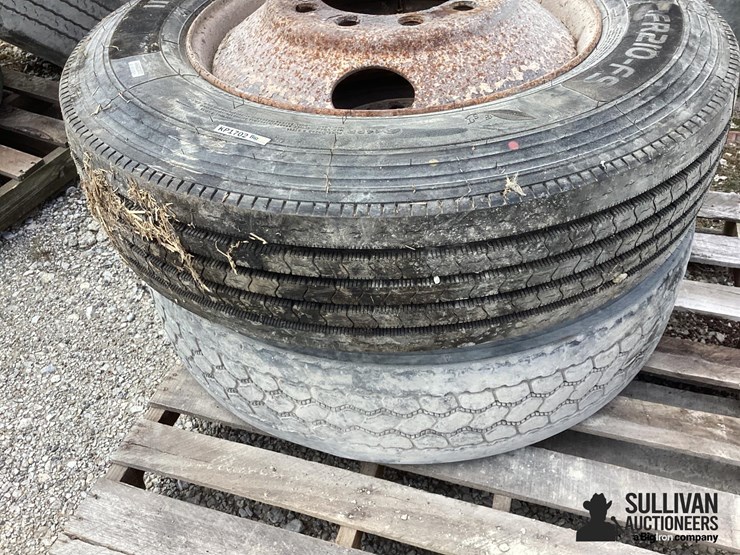 285/75r24.5-tires-&-rims-image-8