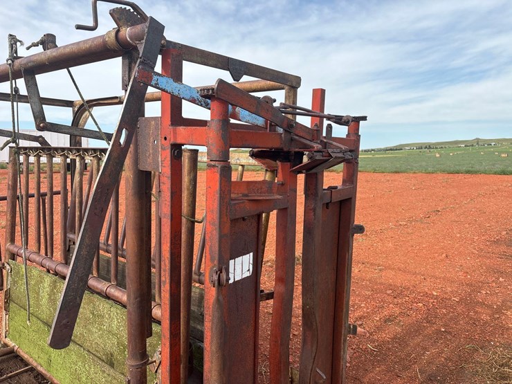cattle-chute-image-7
