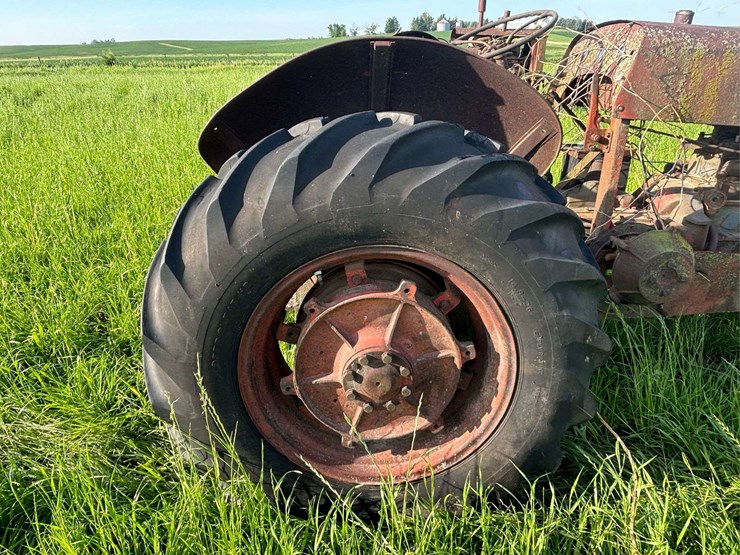 co-op-tractor-image-37