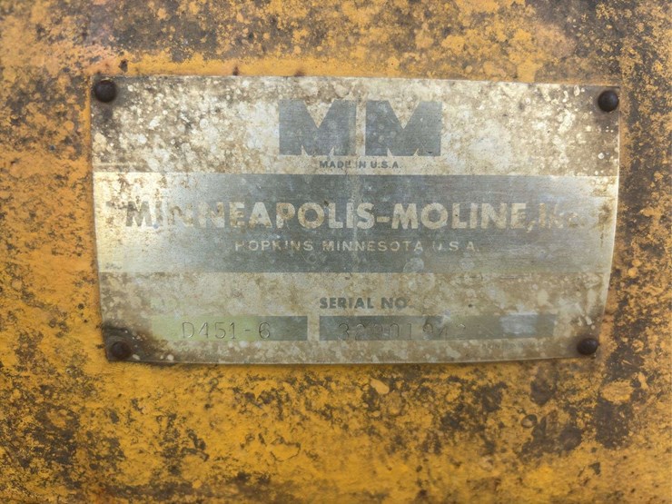 minneapolis-moline-g900-image-53