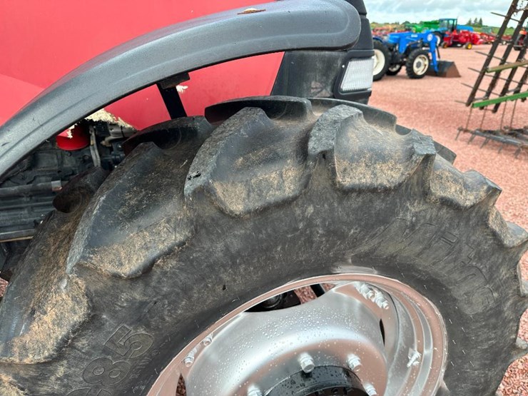 2006-case-ih-mxu115-image-9