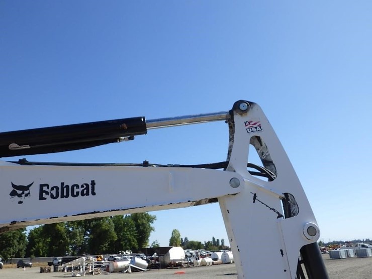2012-bobcat-e50-image-18