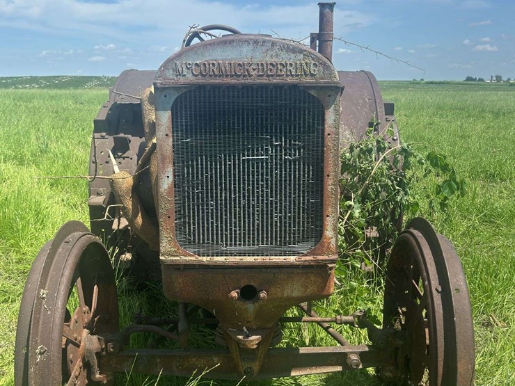 mccormick-deering-10-20-image-8