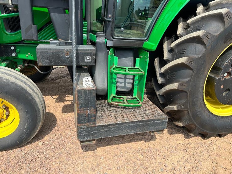 2012-john-deere-6330-image-17