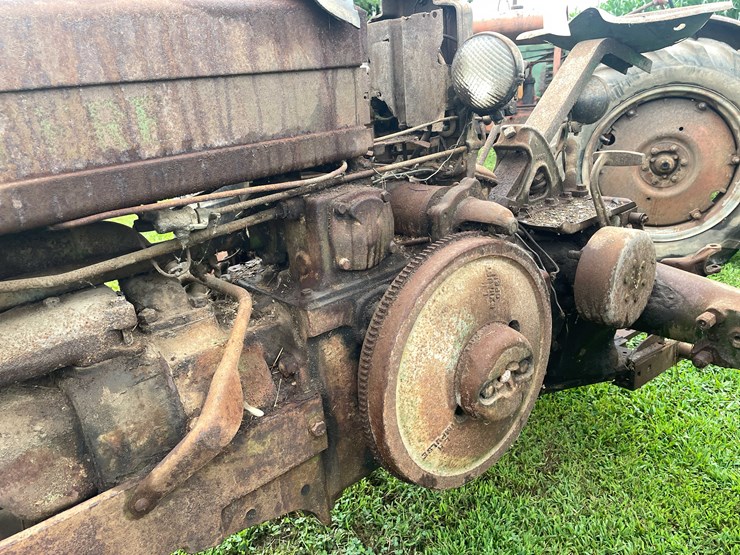 #6682-•-1946-john-deere-parts-tractor-image-21